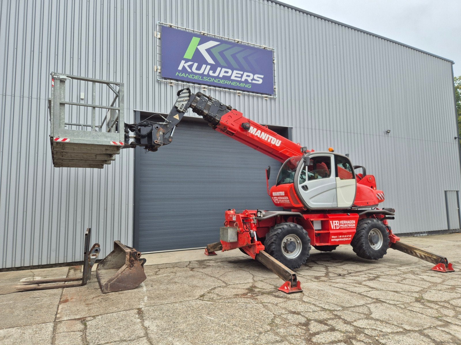 Manitou MRT 2150 Roterende Verreiker, Ophalen