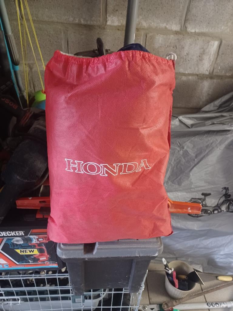 Hoes moto Honda, Motoren, Ophalen