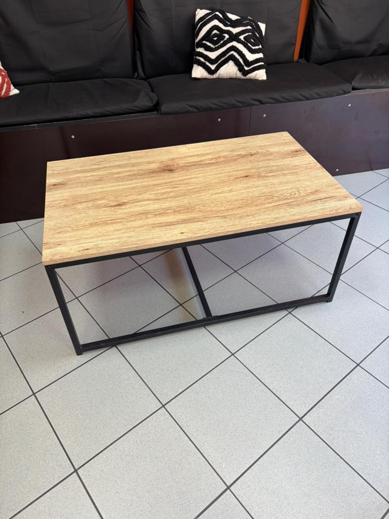 Table basse, Enlèvement, Utilisé