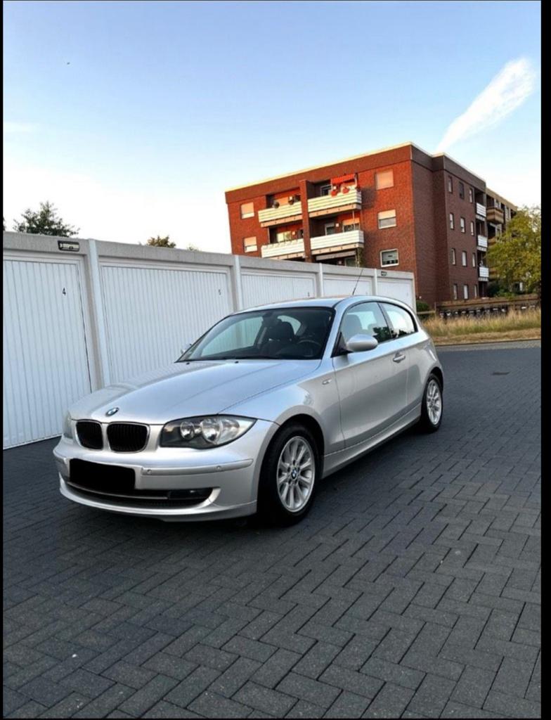 BMW Série 1 - 2.0 essence, Autos, BMW, Particulier, Série 1, Essence, Gris, Enlèvement