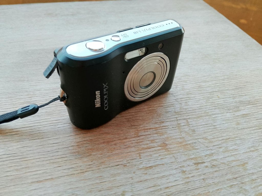 CAMERA APPAREIL PHOTO Nikon Coolpix L18 8MP 3x Optical Zoom, Moins de 4 fois, 8 mégapixels, Stabilisation d'image, Câble USB