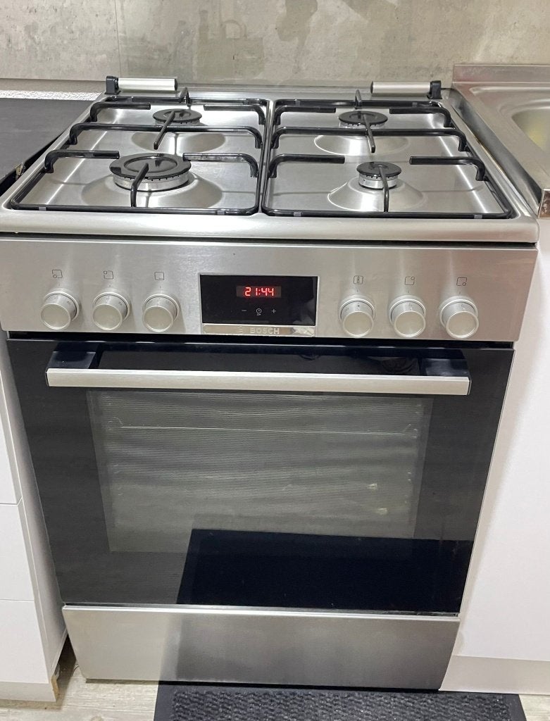 Cuisinière au gaz, Electroménager, Cuisinières, Gaz, 4 zones de cuisson, Comme neuf, Enlèvement