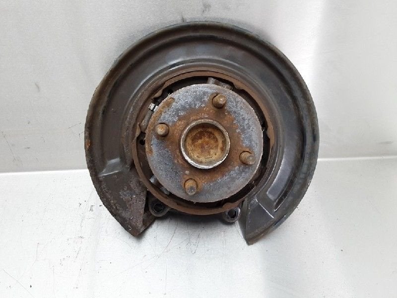MOYEU DE ROUE ARRIÈRE Toyota Corolla (E12), Utilisé, Toyota