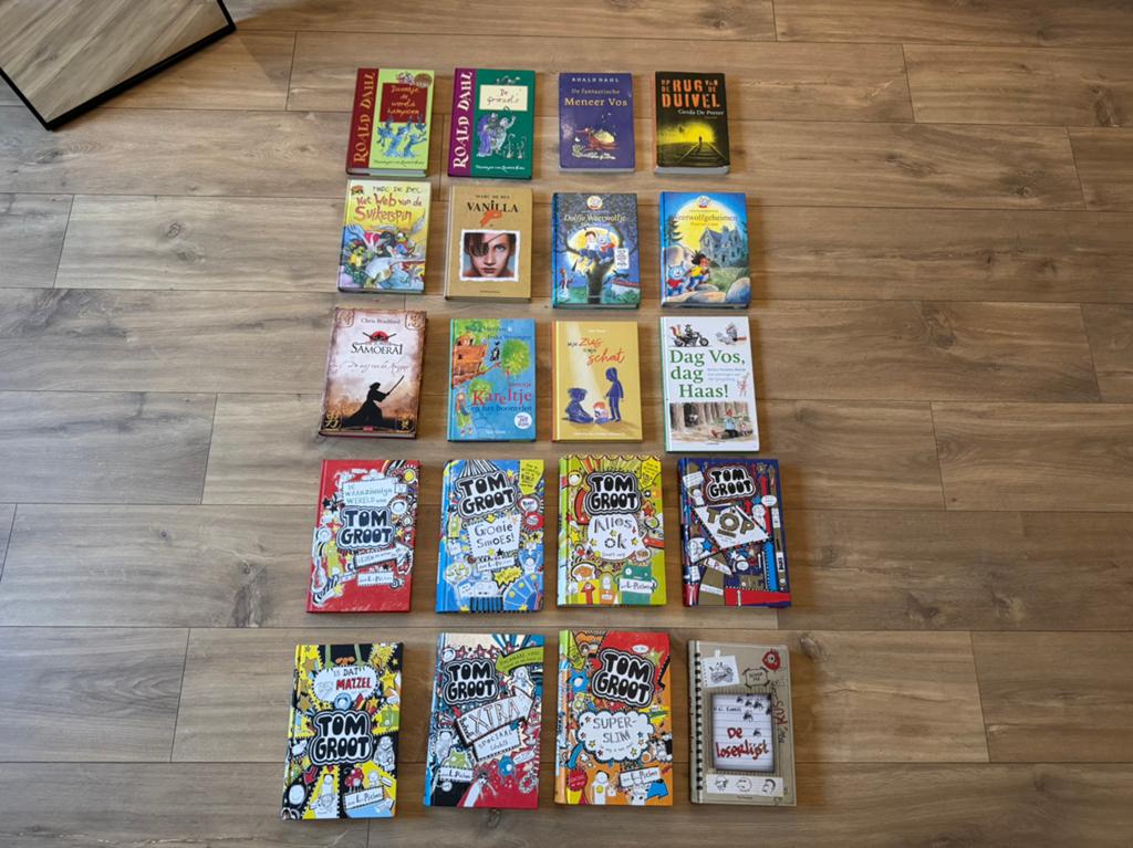 Lot Boeken Jongeren Jeugd, Boeken, Ophalen of Verzenden, Zo goed als nieuw, Fictie