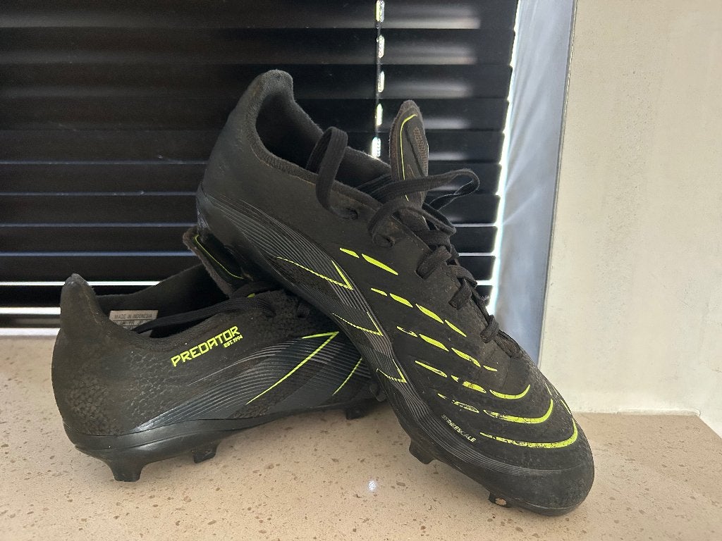 Voetbalschoenen maat 36.5, Enlèvement, Comme neuf, Chaussures