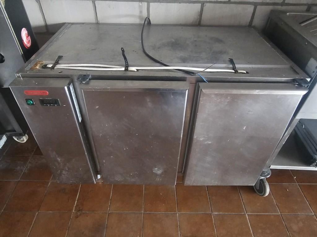 koeltafel zonder motor, Ophalen