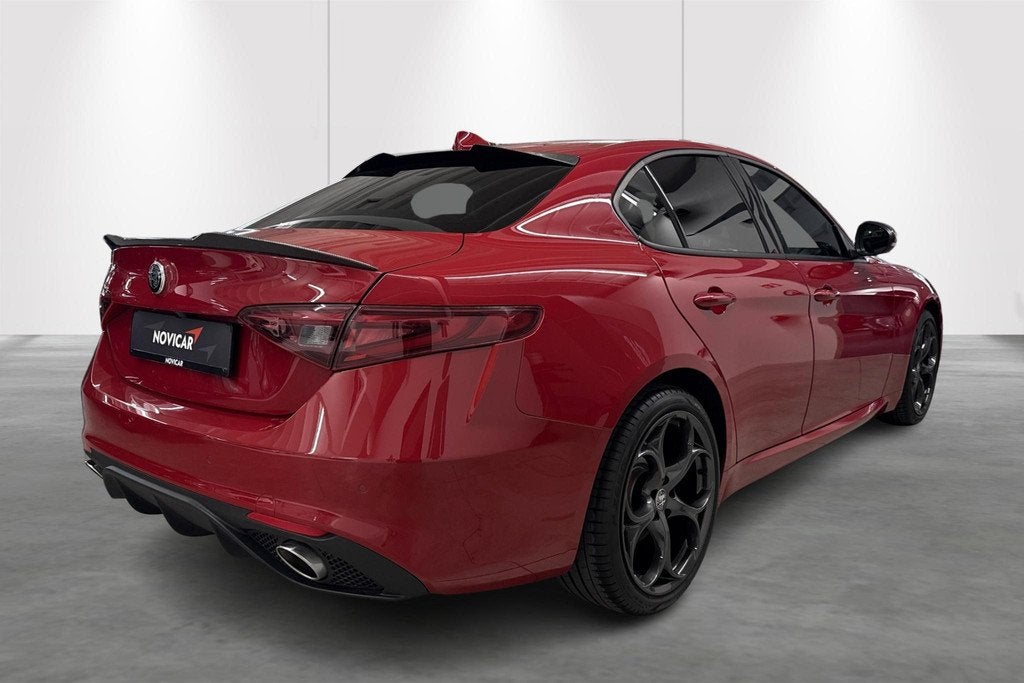 Alfa Romeo Giulia 2.0 TB 200 Atx Sprint AUTO + QV VELGEN +VE, Auto's, Alfa Romeo, Automaat, 4 cilinders, https://public.car-pass.be/vhr/d52cc172-1cdb-44d0-a32d-11356490ab54