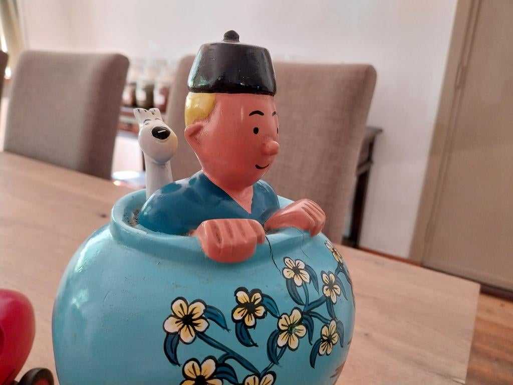 Kuifje in vaas. De blauwe lotus., Ophalen