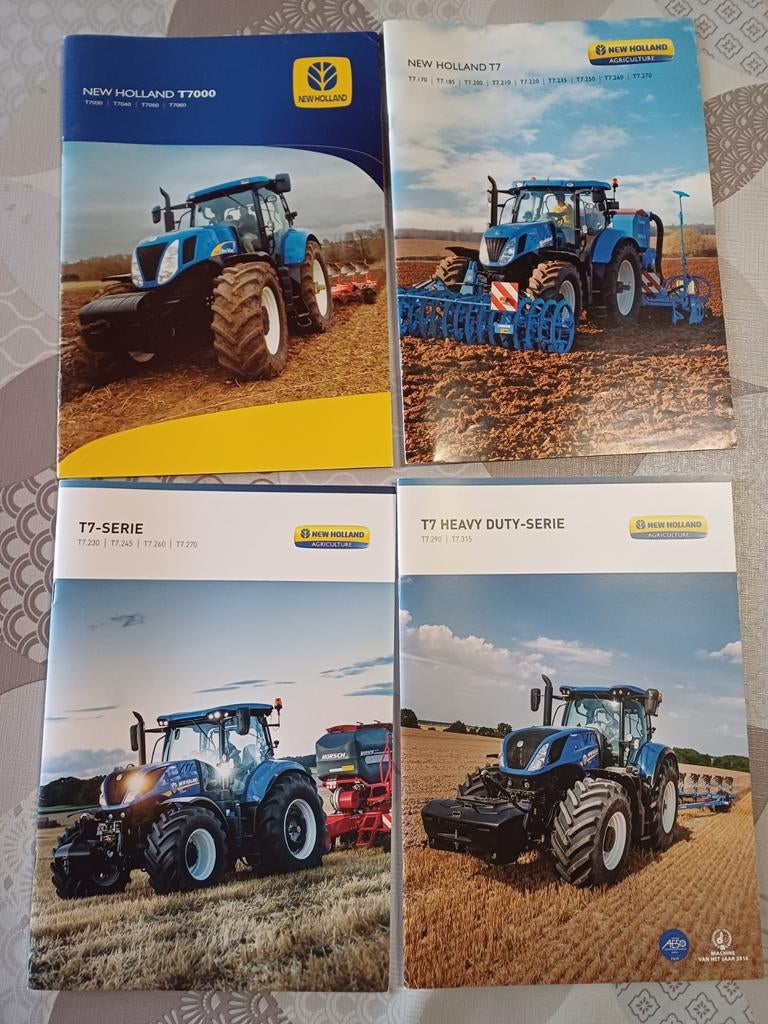 Folder New Holland tractor, Boeken, Ophalen, Zo goed als nieuw, Algemeen