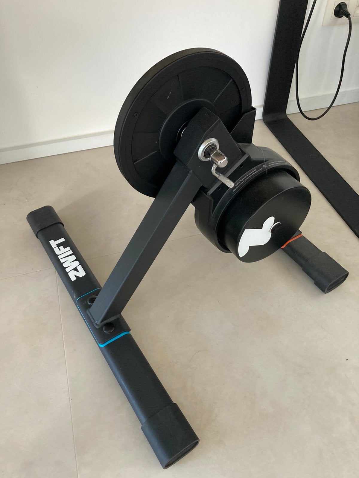 Zwift smarttrainer, Enlèvement, Comme neuf