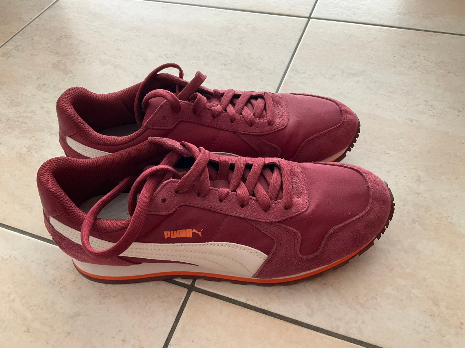 Basket PUMA rouge/poupre 40 1/2 (homme), Enlèvement, Comme neuf