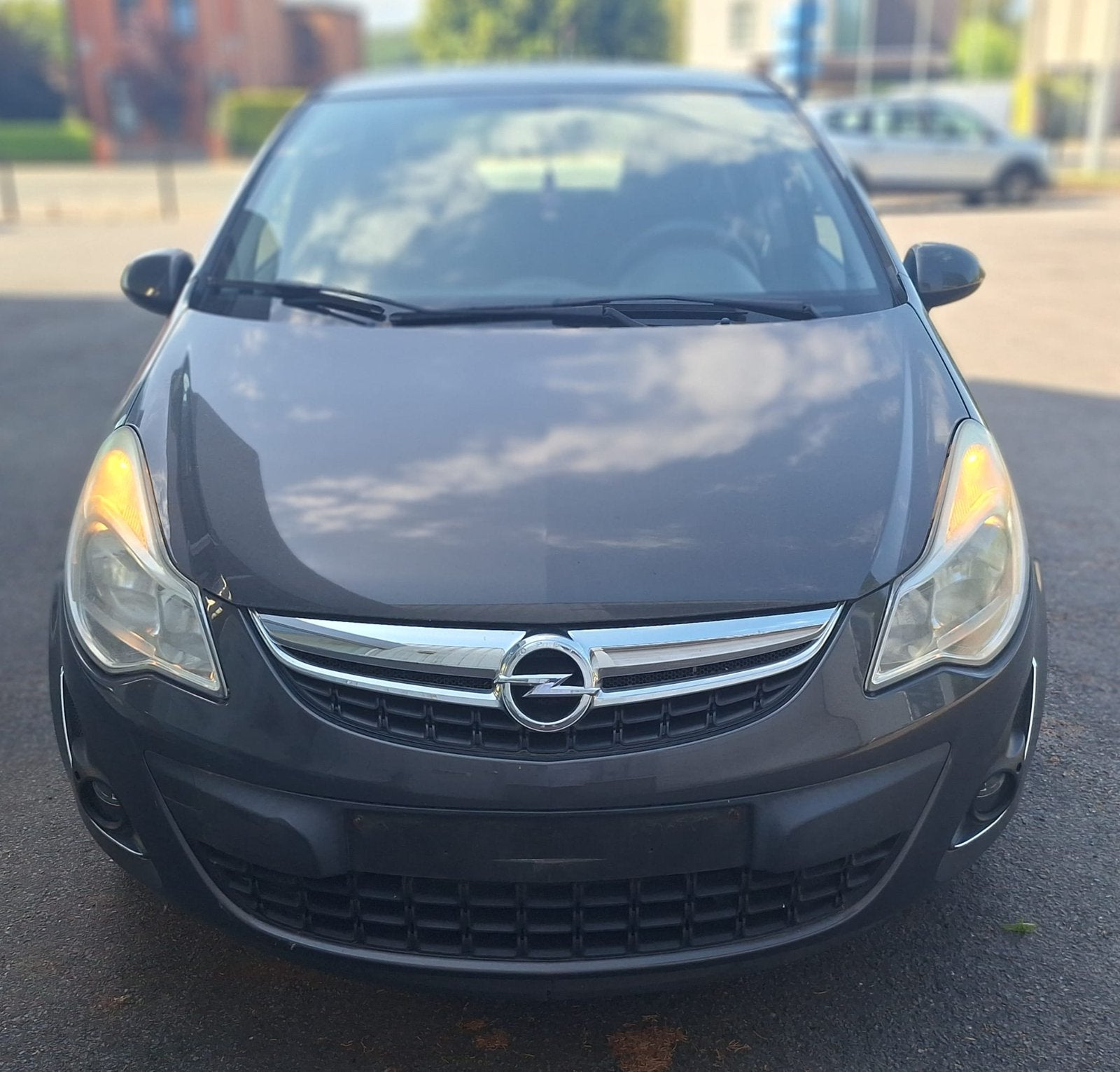 OPEL CORSA 1.2i +- 98000 KM AUTOMAAT, Auto's, Opel, Automaat, Euro 5, Stof, 1229 cc