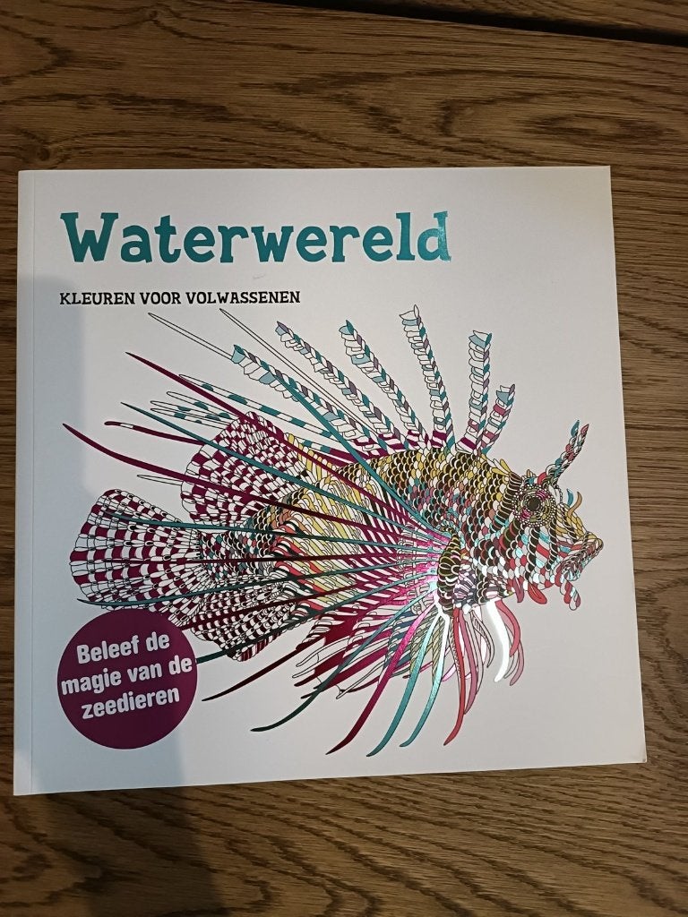 Waterwereld kleurboek voor volwassenen - Strengholt, nieuw, Hobby en Vrije tijd, Ophalen, Nieuw, Papier, Schets- of Tekenboek