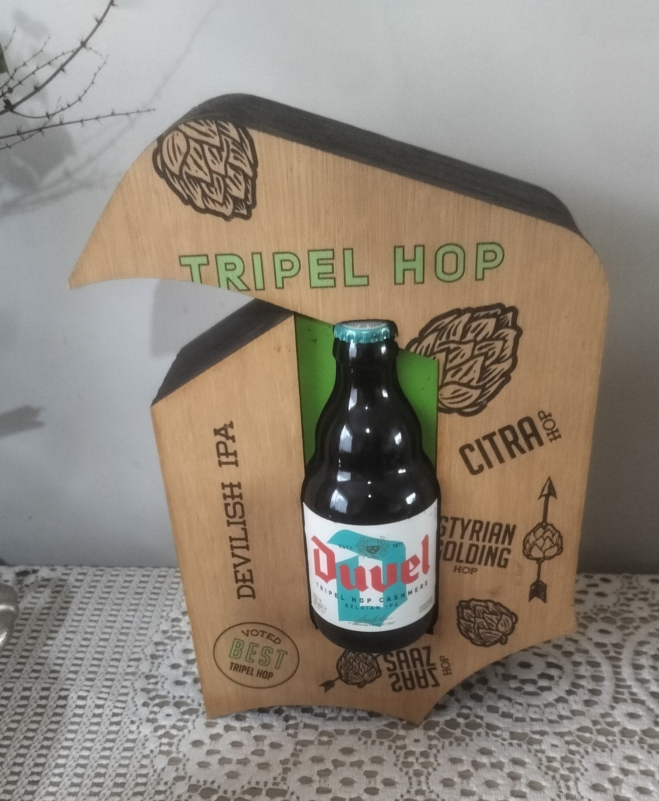 DUVEL, grote houten D - TRIPPEL HOP, Verzamelen, Ophalen of Verzenden, Zo goed als nieuw, Reclamebord, Plaat of Schild, Duvel