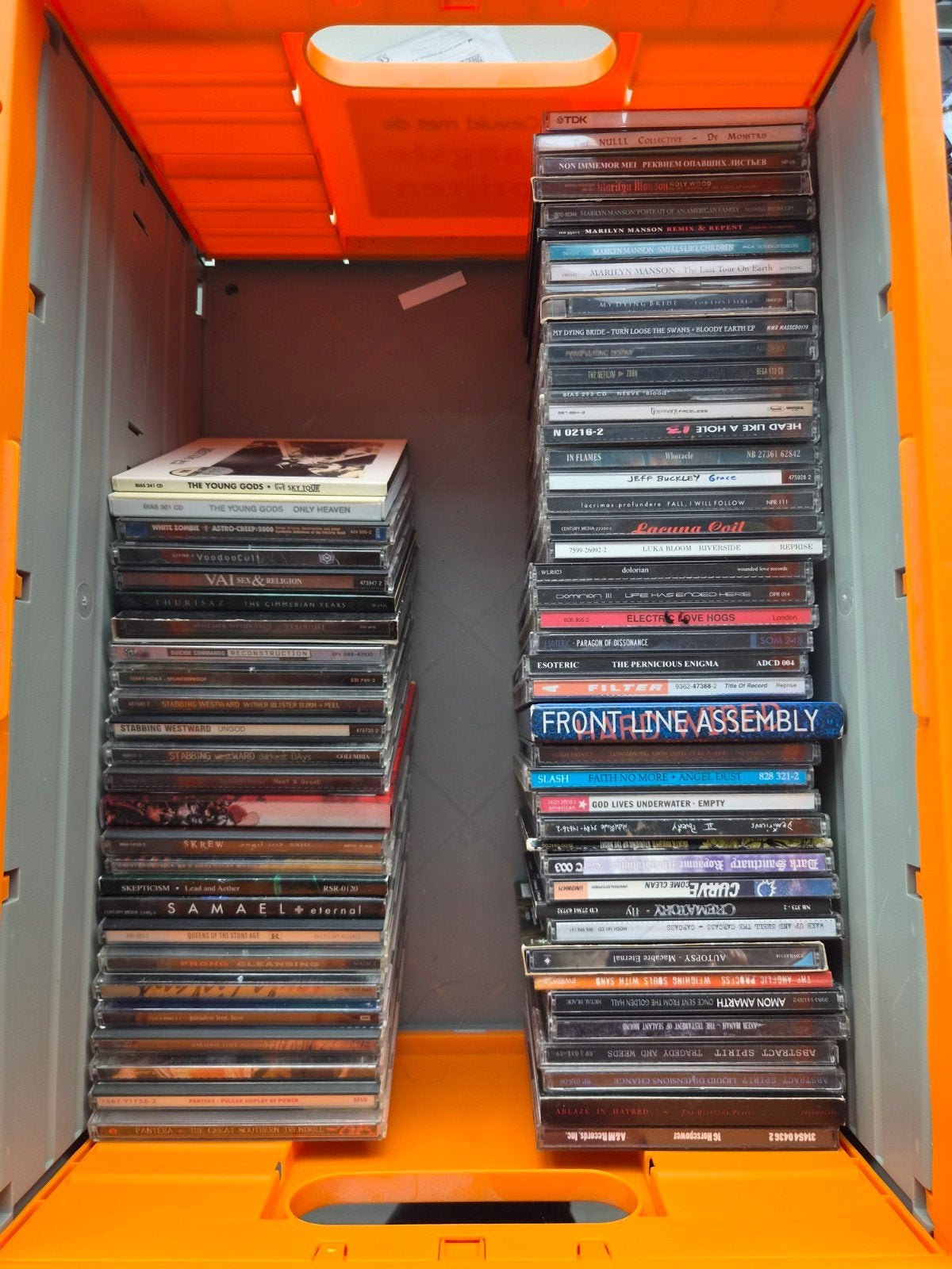 CD's METAL (m2448613722) — Cd's | Hardrock en Metal — 2dehands