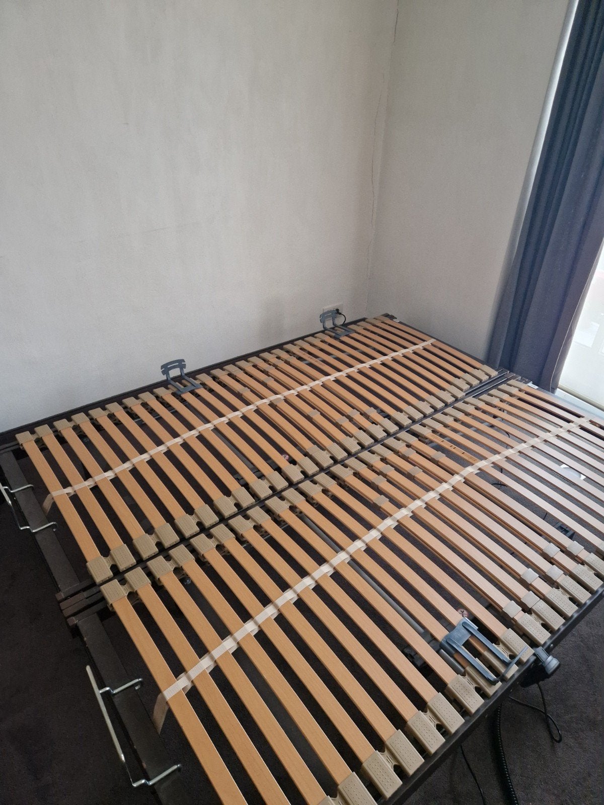 Elektrisch verstelbaar bed 160cm breed, Ophalen, Gebruikt, Tweepersoons, Bedbodem