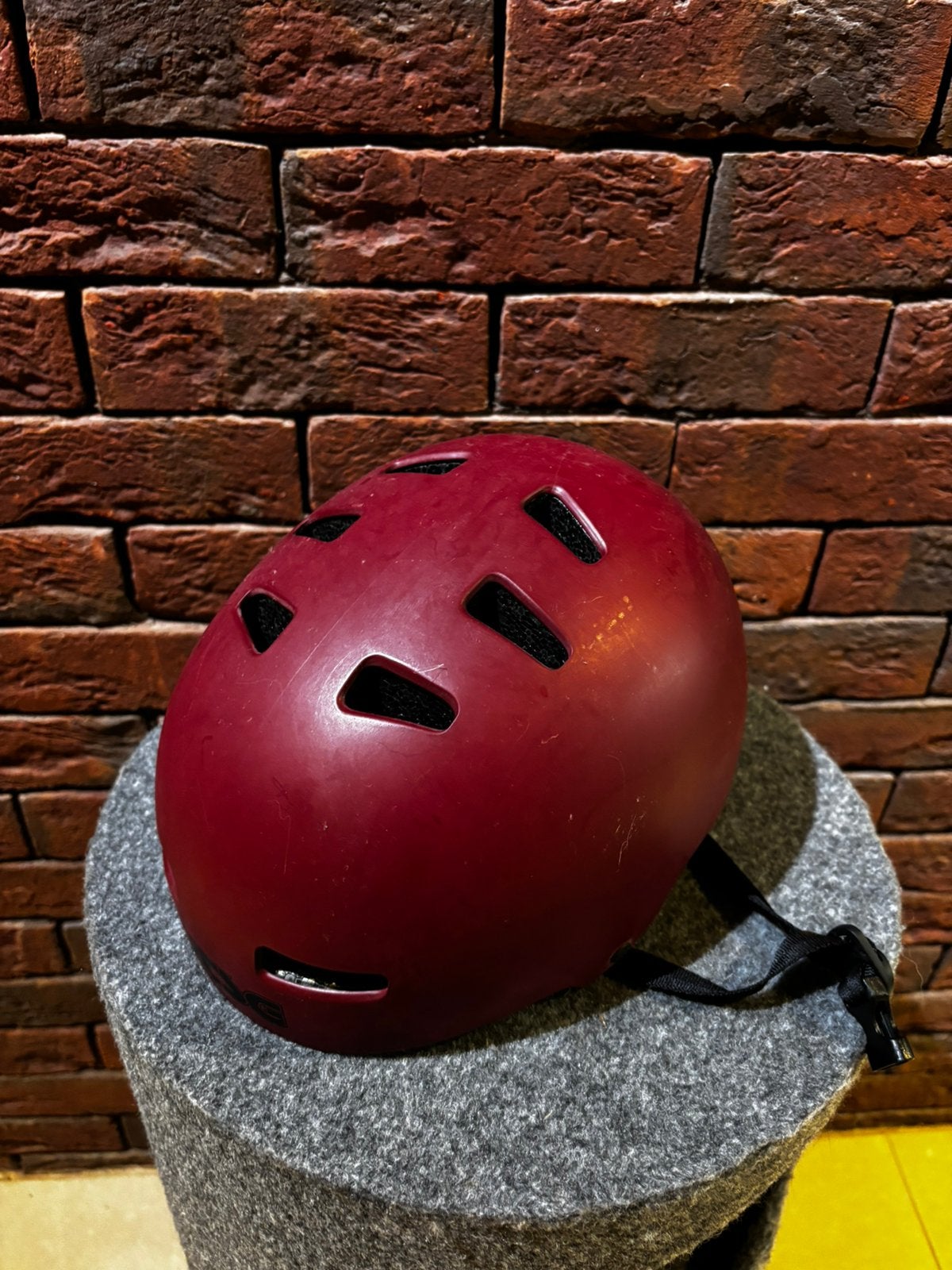 Casque velo ados ou adultes  taille 54-56, Ophalen, Gebruikt, M, Heer of Dame