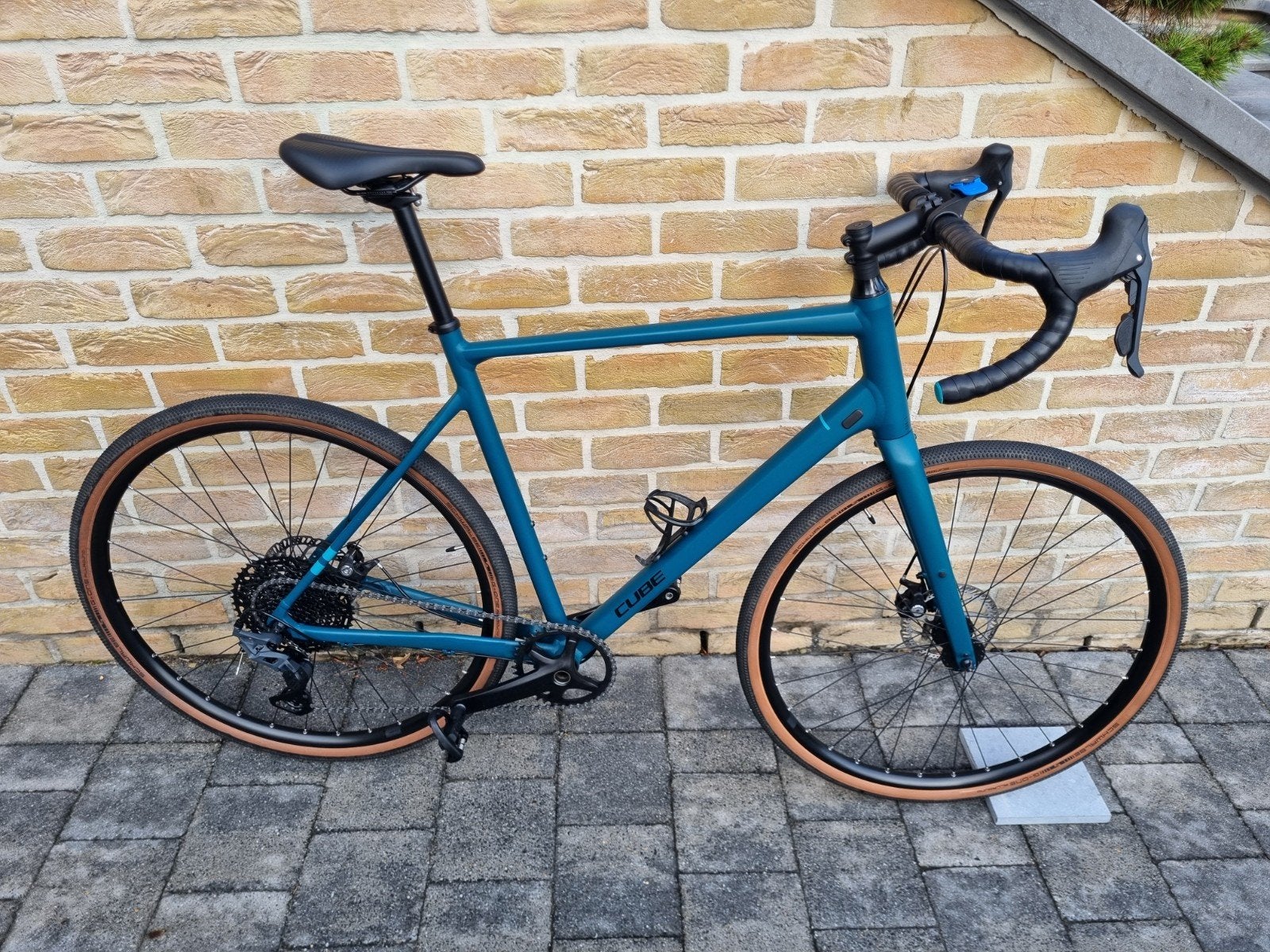 Vélo gravel Cube Nuroad One, Vélos & Vélomoteurs, Enlèvement
