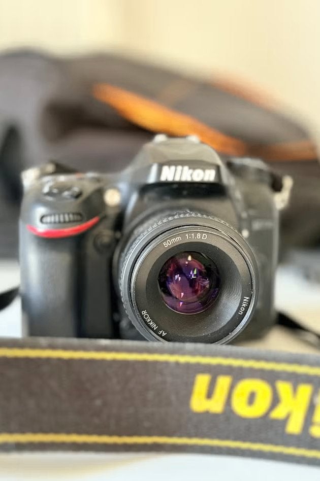 Nikon D7200 + 2 objectifs + accessoires divers, TV, Hi-fi & Vidéo, Appareils photo numériques, Pare-soleil, Bluetooth, Comme neuf