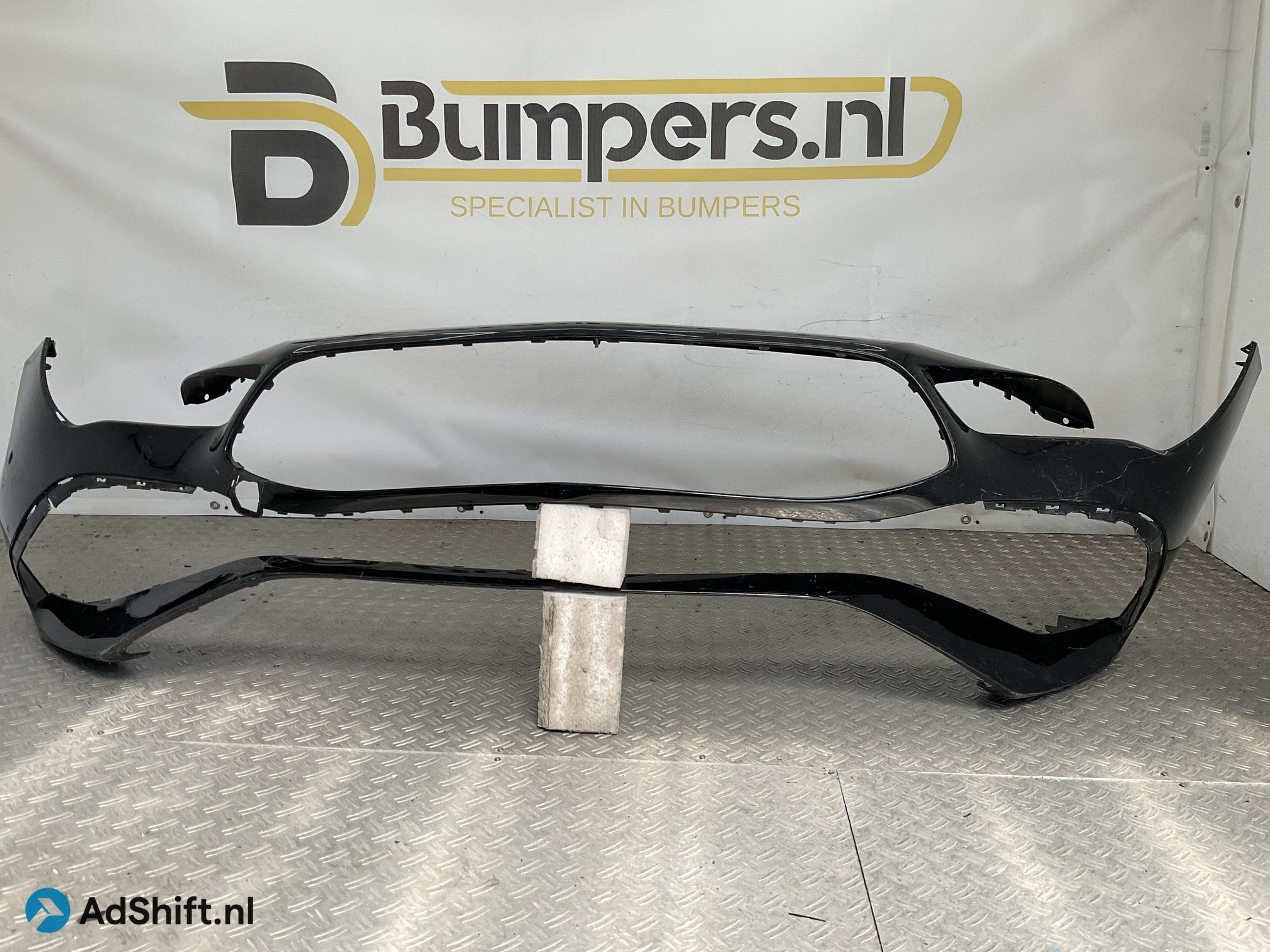 Bumper Mercedes CLA W118 AMG Facelift 23- A1188856303 Voorbu, Auto-onderdelen, Bumper