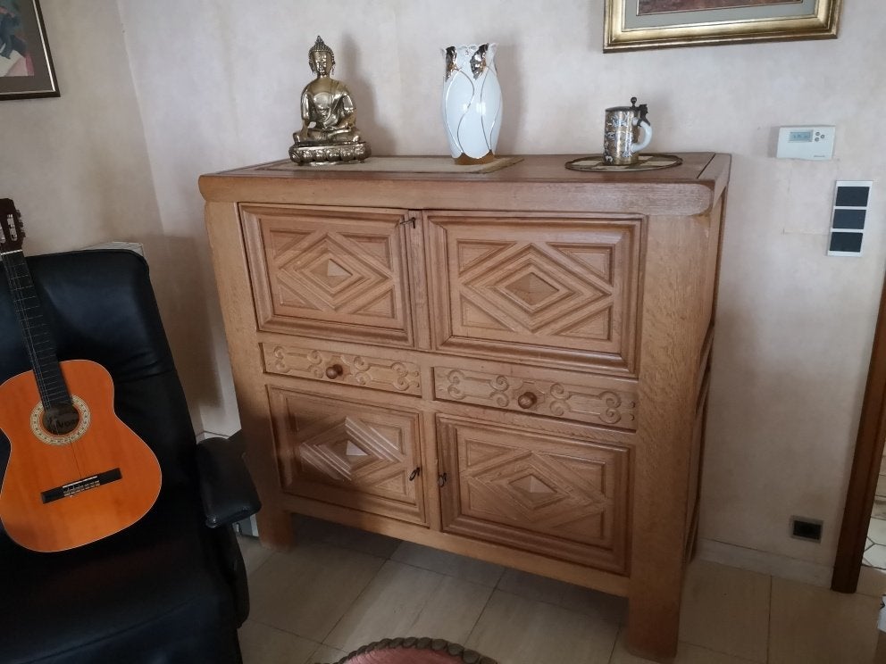 Robuuste, massieve eikenhouten barkast/dressoirkast, Ophalen, Gebruikt, 100 tot 150 cm, Eikenhout