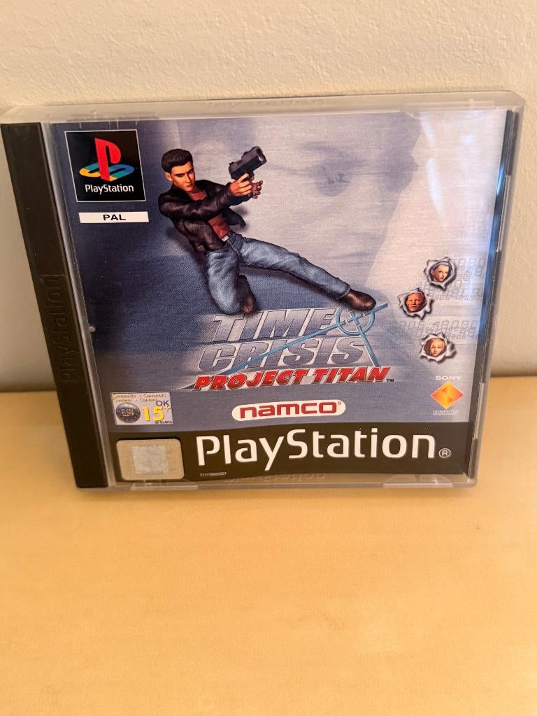 Time Crisis Project Titan - Playstation 1, Games en Spelcomputers, Ophalen of Verzenden, Zo goed als nieuw