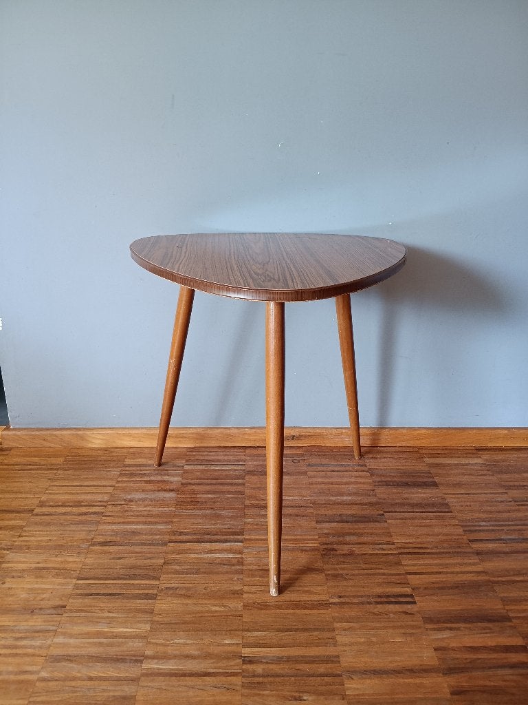 Vintage bijzettafeltje, 55 à 75 cm, Enlèvement ou Envoi, Vintage, 45 à 60 cm