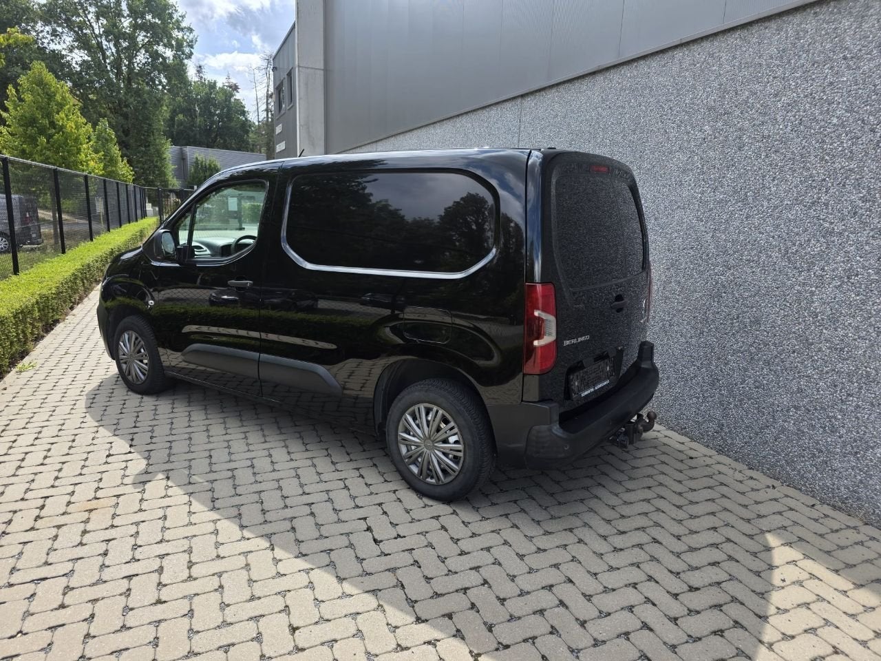 Citroën Berlingo BERLINGO F (bj 2020), 144 g/km, 75 kW, Stof, Gebruikt