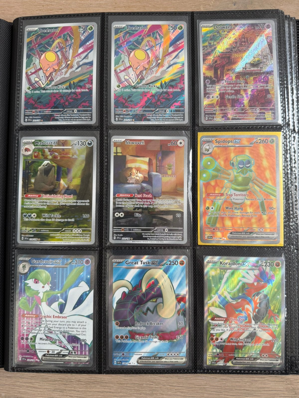 Pokémon Scarlet & Violet Binder Sale (Update Augustus), Hobby en Vrije tijd, Verzamelkaartspellen | Pokémon, Ophalen of Verzenden