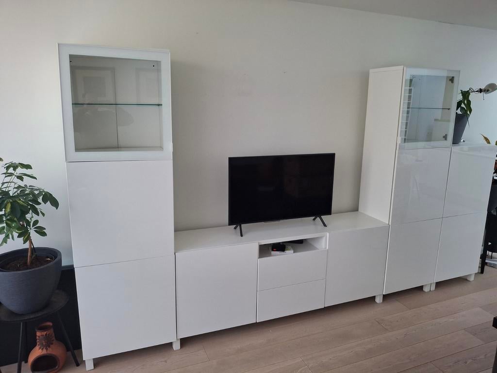 Besta Tv Kast Combineerd met 3 zijkasten, Ophalen