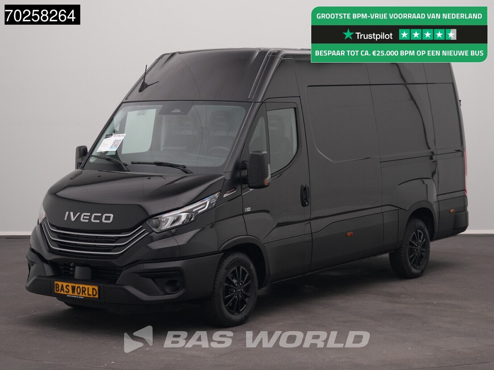 Iveco Daily 35S21 210PK 3.0L Automaat Black Ed. 2025 model L, Auto's, Stof, Euro 6, 4 cilinders, Iveco