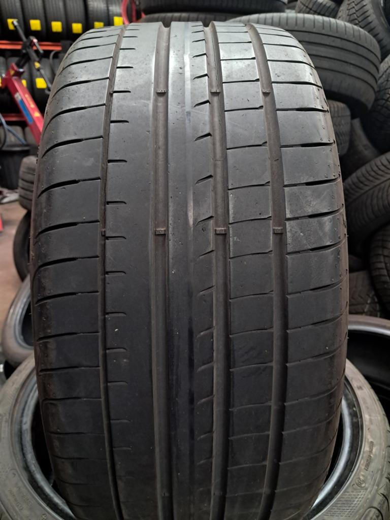 2353519 235/35/19 235/35r19 zomer Goodyear, Auto-onderdelen, Ophalen, BMW