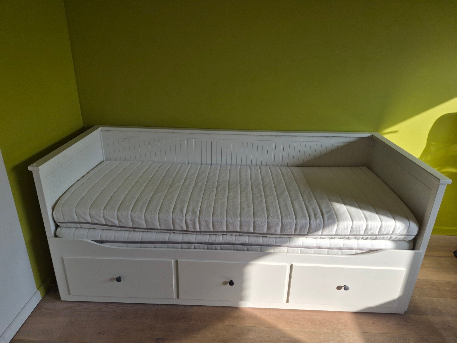 uittrek bed ikea wit, Enlèvement, Blanc