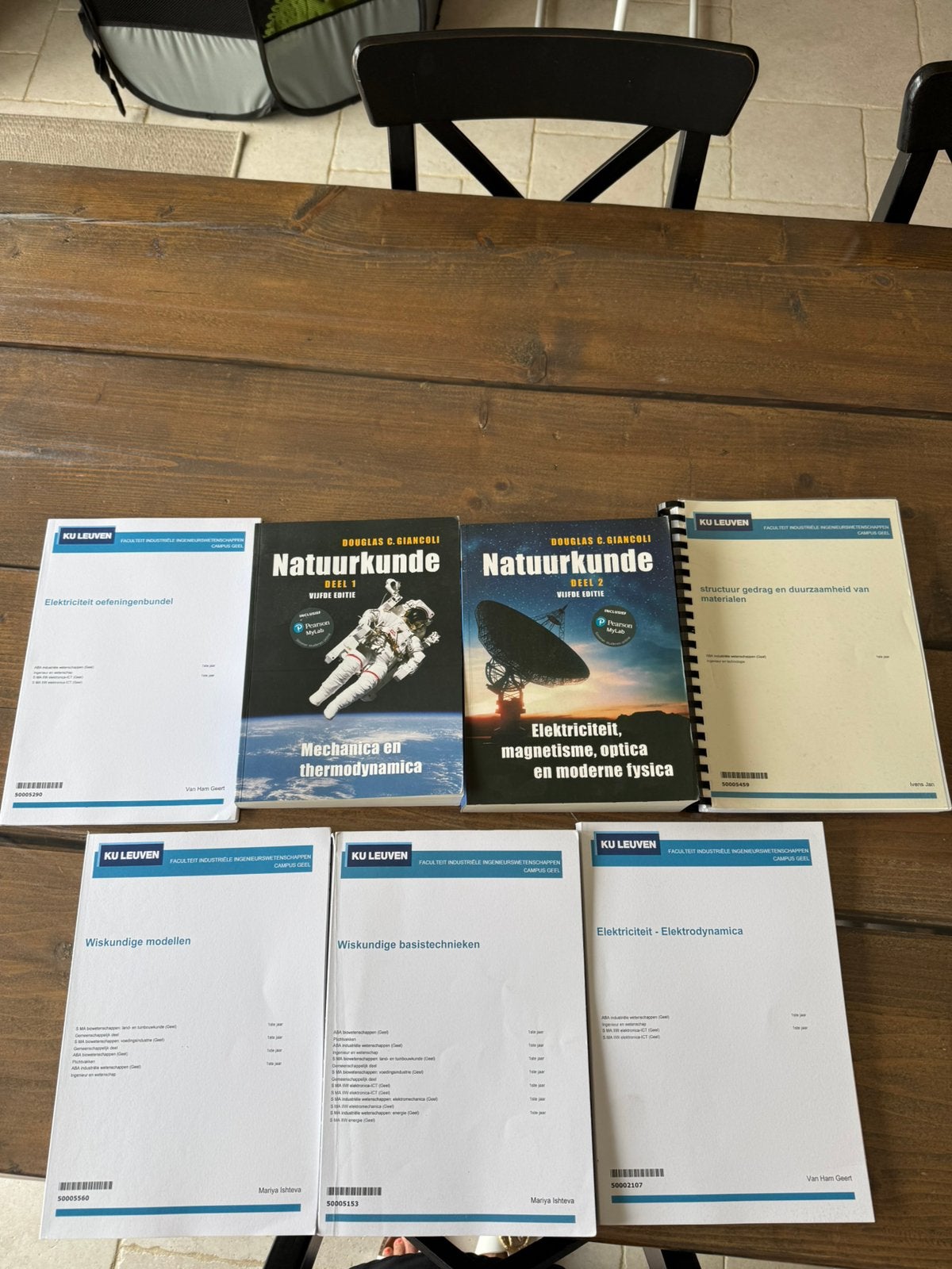 Douglas C. Giancoli - 1 Natuurkunde deel 1 en deel 2, Boeken, Ophalen of Verzenden, Biologie, Douglas C. Giancoli