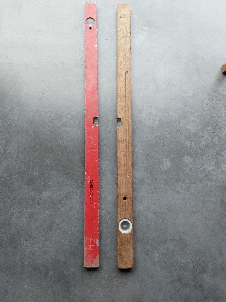 waterpas. Het is een gereedschap dat wordt gebr, Ophalen, Gebruikt, Waterpas