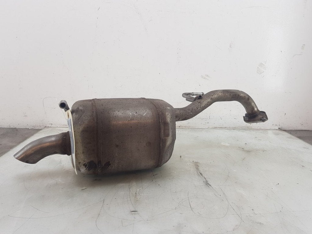 UITLAAT EINDDEMPER Toyota Yaris IV (P21 / PA1 / PH1), Auto-onderdelen, Gebruikt, Kundenbetreuung@toyota.de, Toyota, Toyota-Allee 2
50858  Köln, DE