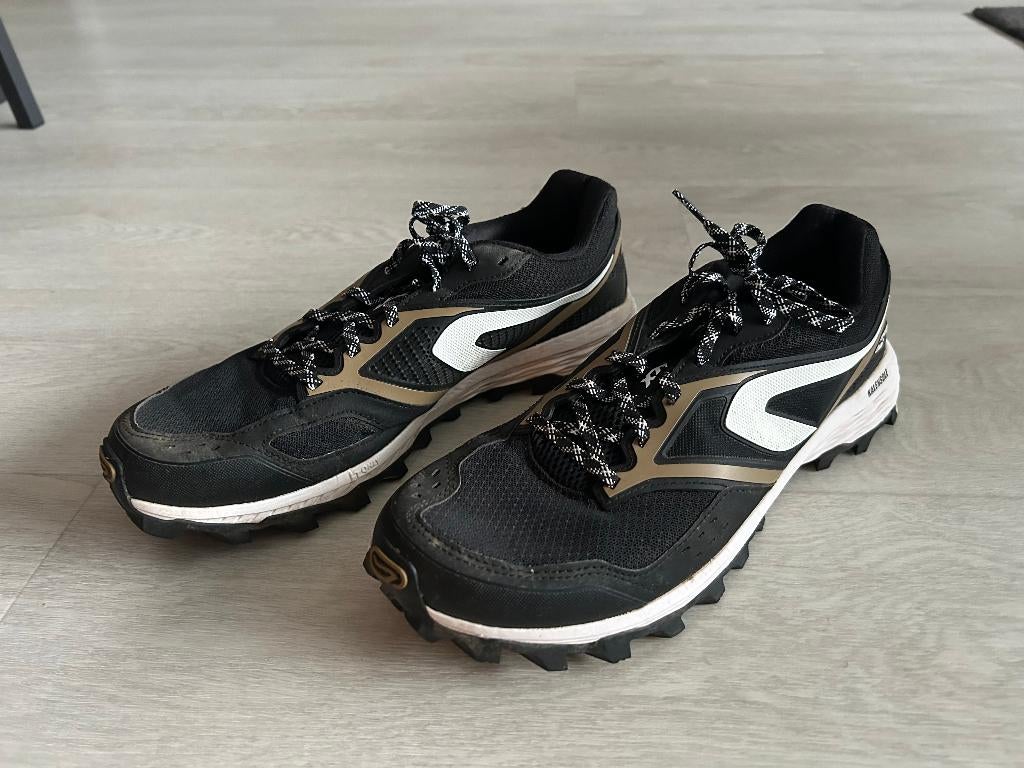 Trailschoenen Kiprun heren - maat 43, Sport en Fitness, Loopsport en Atletiek, Ophalen, Zo goed als nieuw