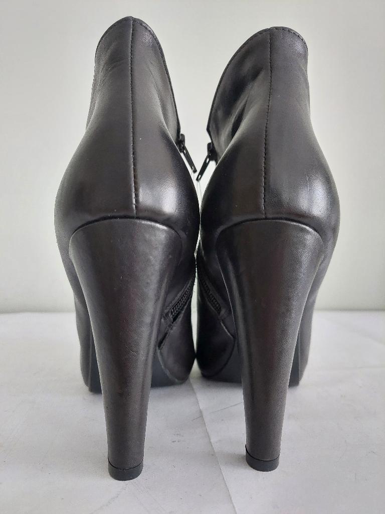 188C* CECIL sexy zwarte leren laarzen (40), Kleding | Dames, Schoenen, CECIL, Verzenden, Zwart, Zo goed als nieuw