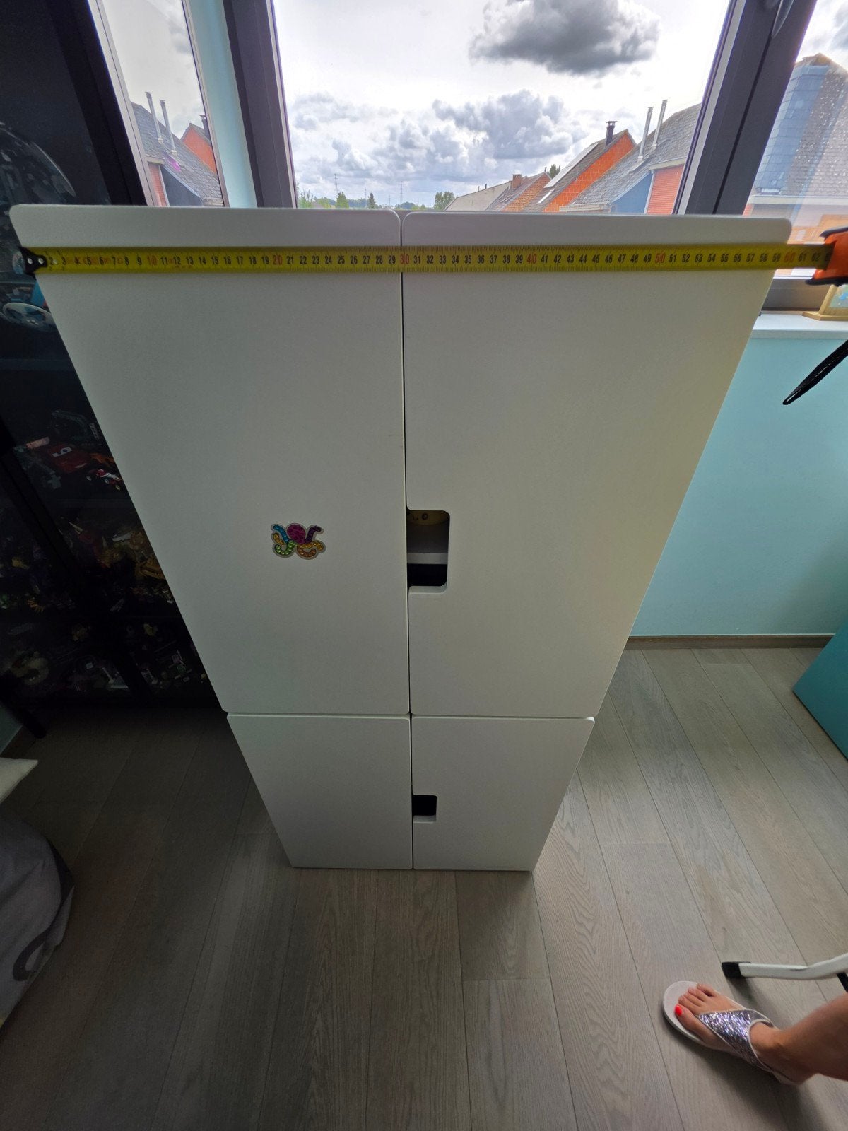 Armoire de 1.3m x 0.6m x 0.47 m, Enlèvement