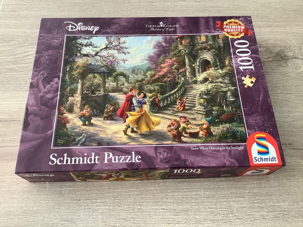 Disney Sneeuwwitje puzzle (1000 stuks), Ophalen of Verzenden, 500 t/m 1500 stukjes, Zo goed als nieuw, Legpuzzel