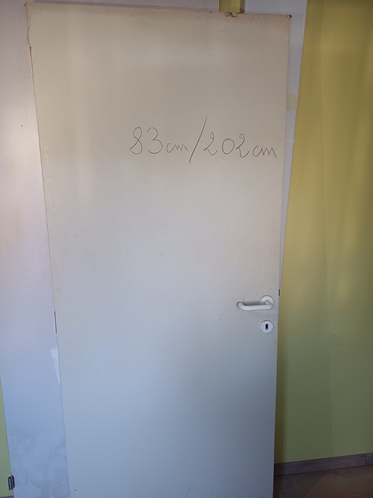 2 Porte en bois avec poignée et charnières 83cm/202 cm, Enlèvement, 80 à 100 cm, Bois, 200 à 215 cm