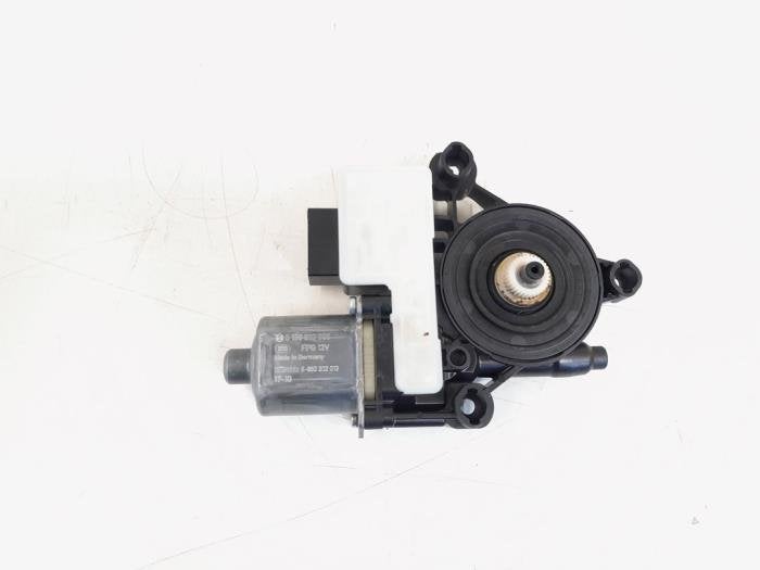 Moteur de vitre portière d'un Volkswagen Polo, Autos : Pièces & Accessoires, Volkswagen, -, 3 mois de garantie, Utilisé