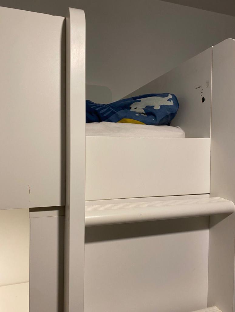 Lit +armoire, Enlèvement, Utilisé
