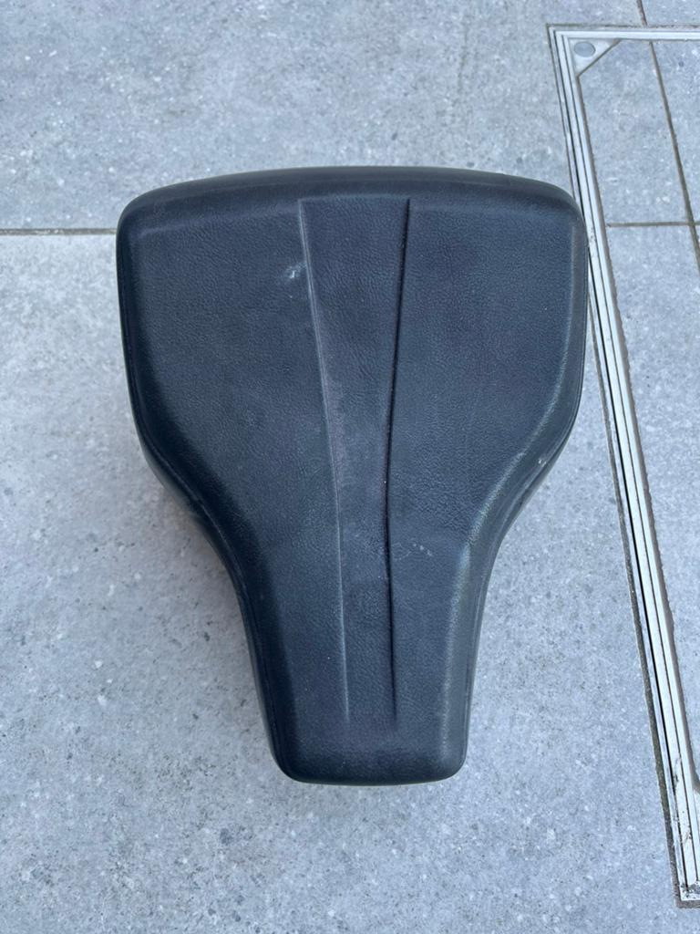 Tomos a35 origineel zadel en spat lapje voor, Fietsen en Brommers, Ophalen, Zo goed als nieuw, Zadel