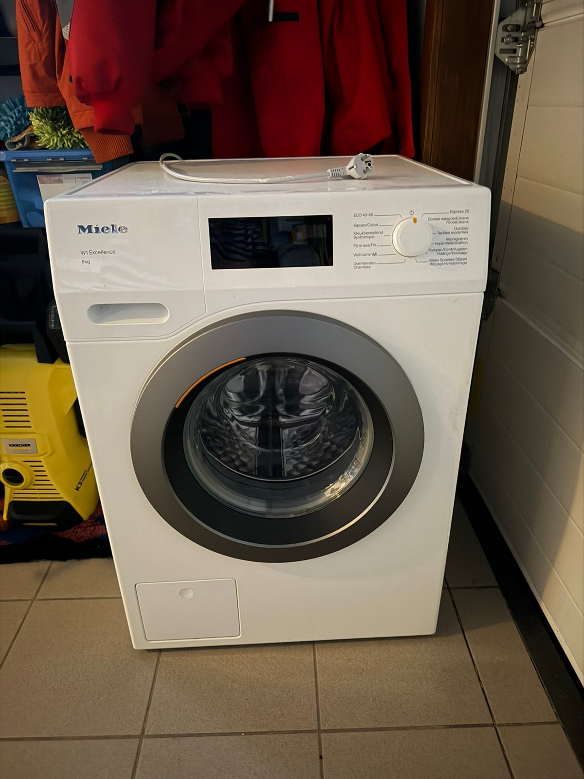 Wasmachine Miele WED035WPS, Elektronische apparatuur, Wasmachines, 8 tot 10 kg, Ophalen, Gebruikt, 1200 tot 1600 toeren