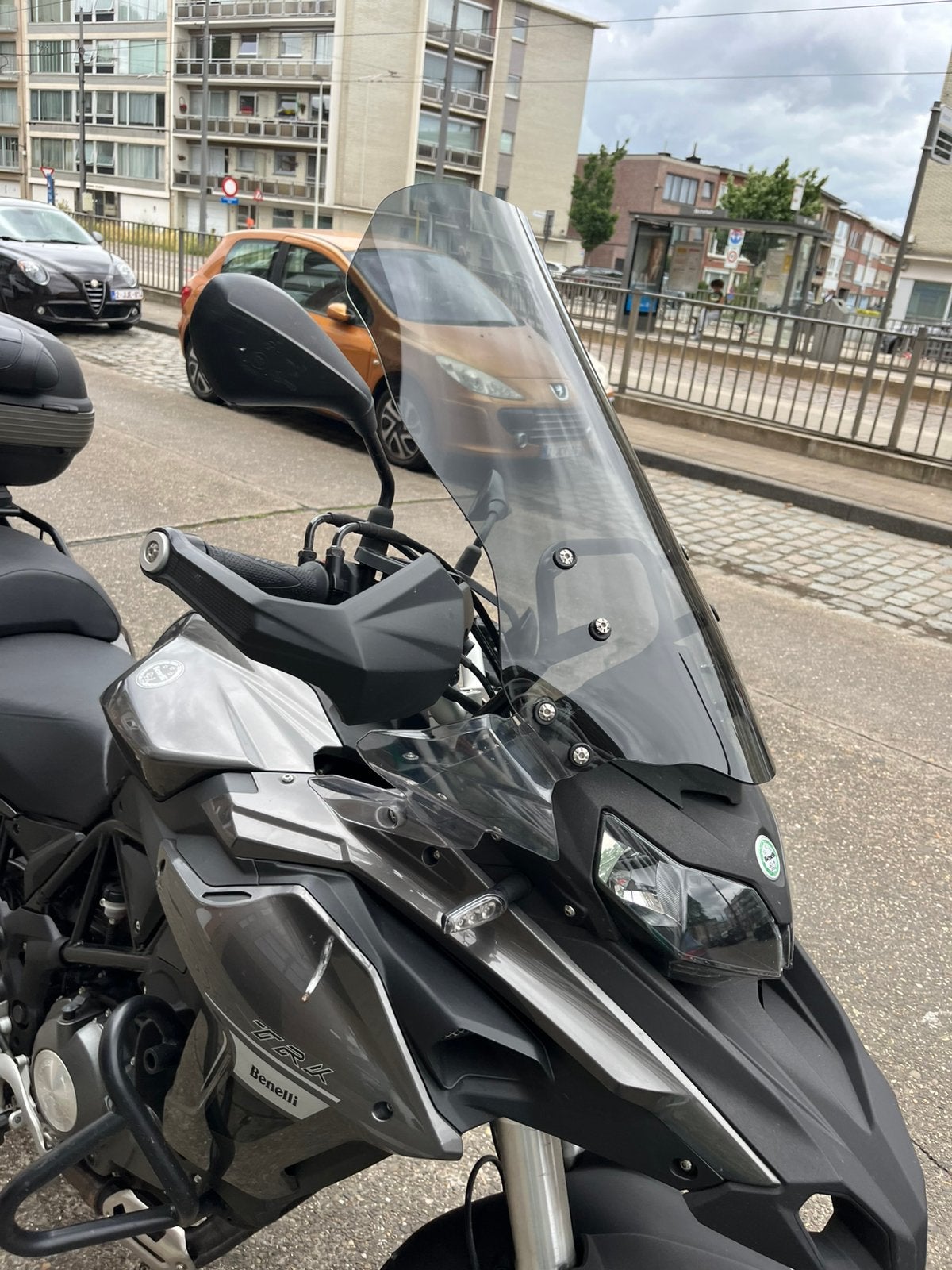 Benelli trk 502, Ophalen