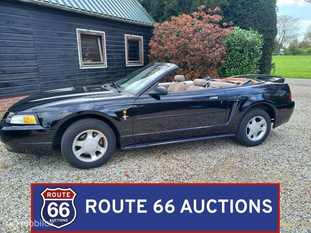 Ford Mustang Cabriolet | 2000 | Route 66 Auctions, Auto's, Oldtimers, Bedrijf, Te koop, Ford, Benzine, Overige carrosserie, Handgeschakeld
