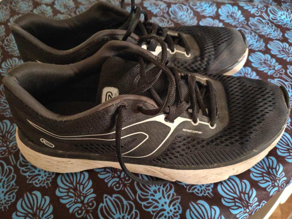 Kalenji maat 43 run support M black - mid foot support, Overige merken, Gebruikt, Hardloopschoenen, Ophalen of Verzenden