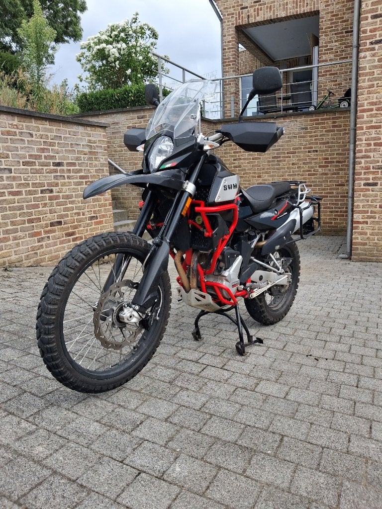 SWM SUPERDUAL X, Motoren, Ophalen, 1 cilinder, Meer dan 35 kW