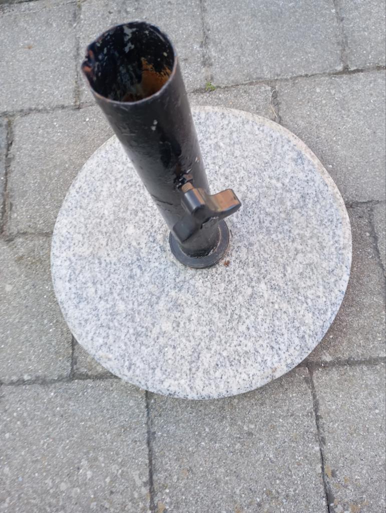 Granieten Parasolvoet .. Grijs gespikkeld.. Diameter 37 CM, Tuin en Terras, Parasols, Ophalen, Gebruikt, Parasolvoet